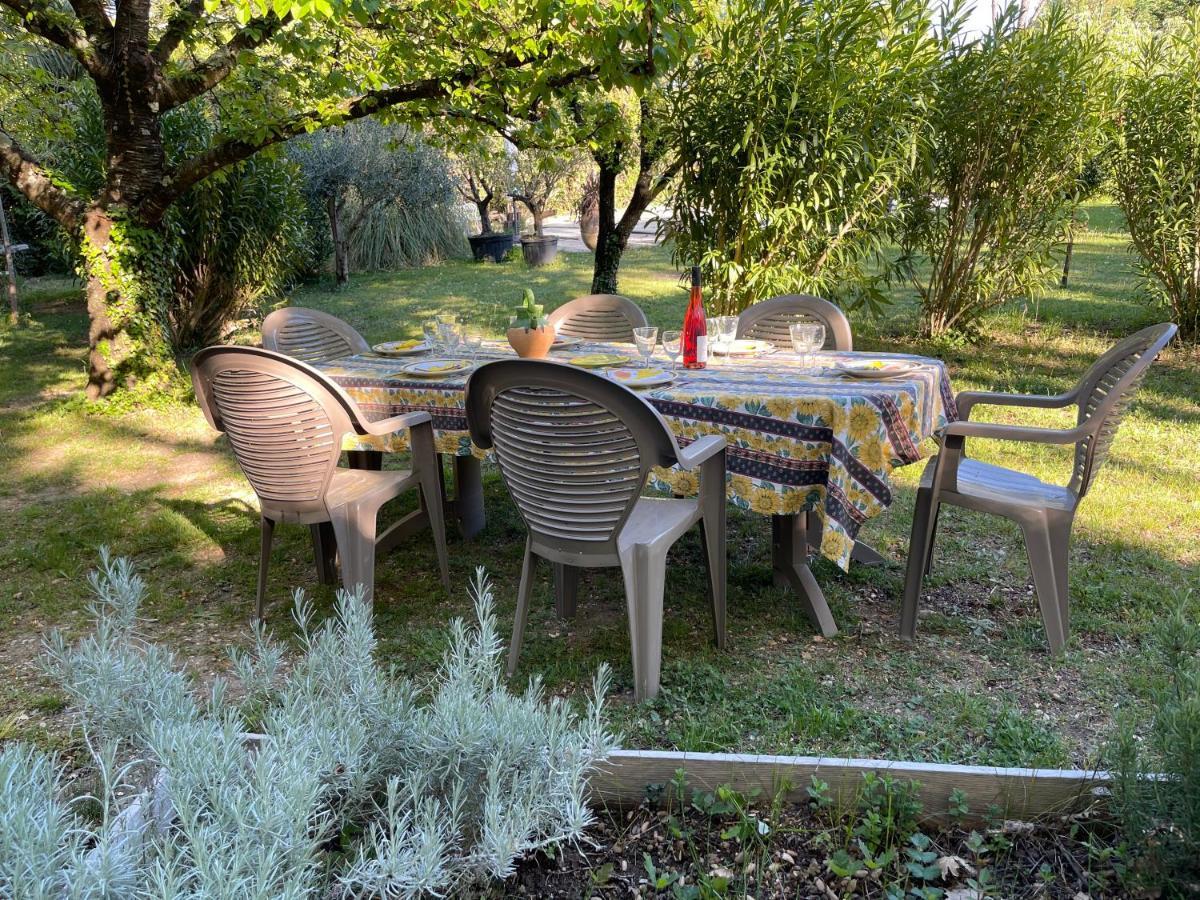 Gite En Drome Provencale Les Granges-Gontardes Eksteriør billede